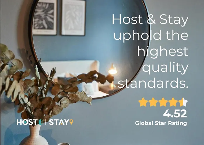 Host & Stay - Clarence Place